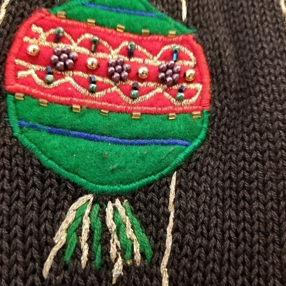 {S} Christmas Ornaments Sweater Vest Beaded Embroidered Holiday Season - Picture 5 of 13